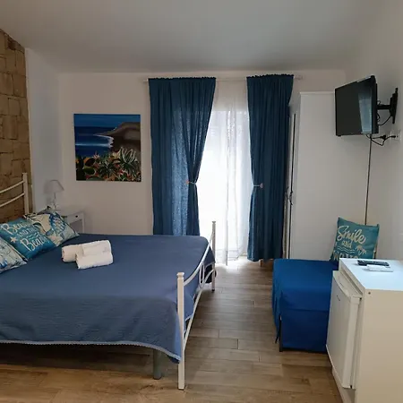 فندق مبيت وإفطار Oltremare 4*