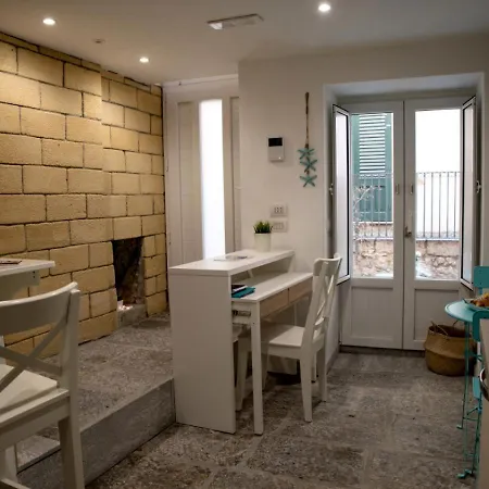 Bed & Breakfast Oltremare Cefalu