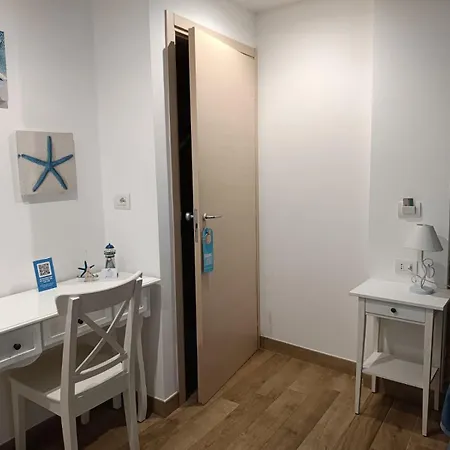 Oltremare Bed & Breakfast 4*