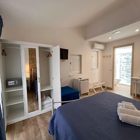 Bed & Breakfast Oltremare Cefalù