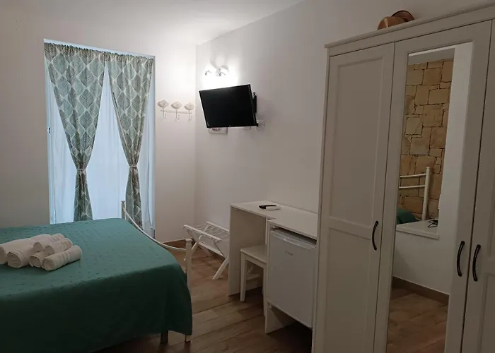 Oltremare לינה וארוחת בוקר