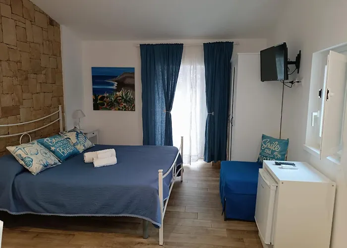 Alojamento de Acomodação e Pequeno-almoço Oltremare 4*