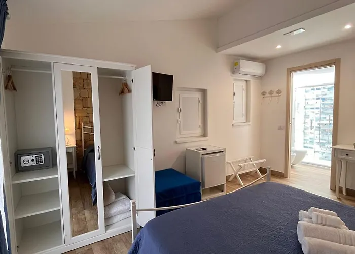 Alojamento de Acomodação e Pequeno-almoço Oltremare Cefalù