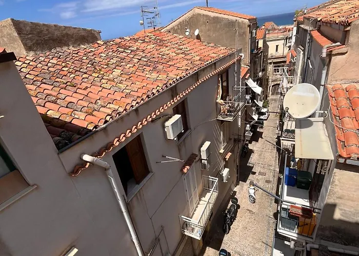 Oltremare לינה וארוחת בוקר 4*